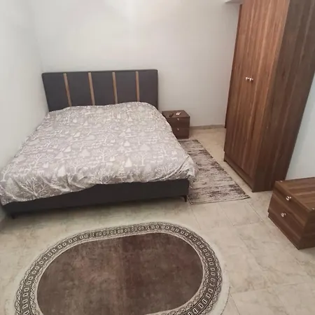 Oremari Apartamento *